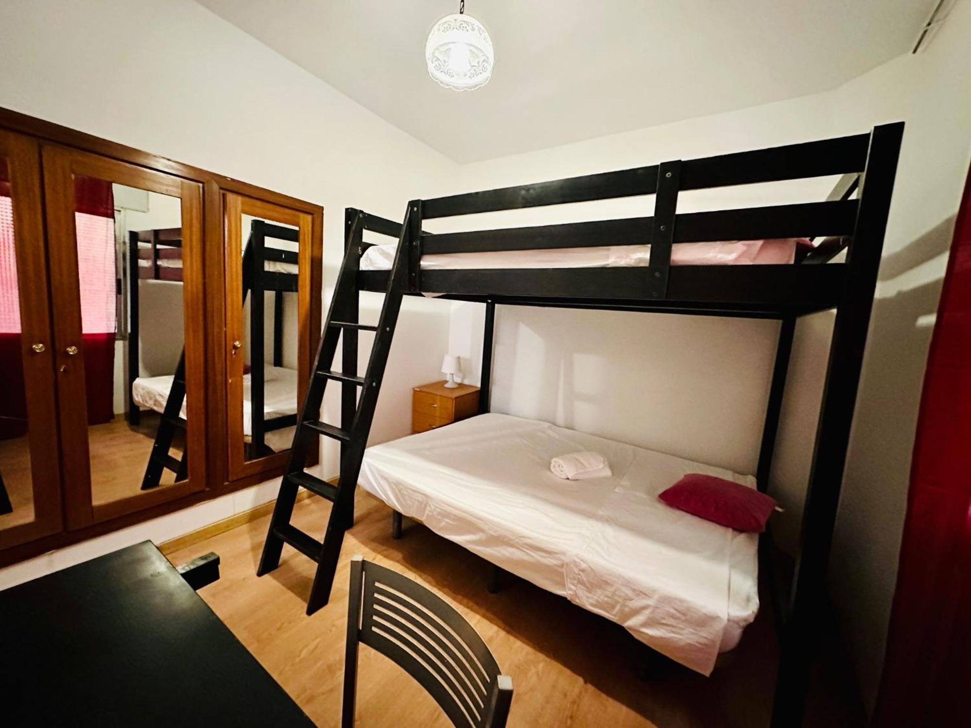 Rooms In Madrid Downtown Extérieur photo